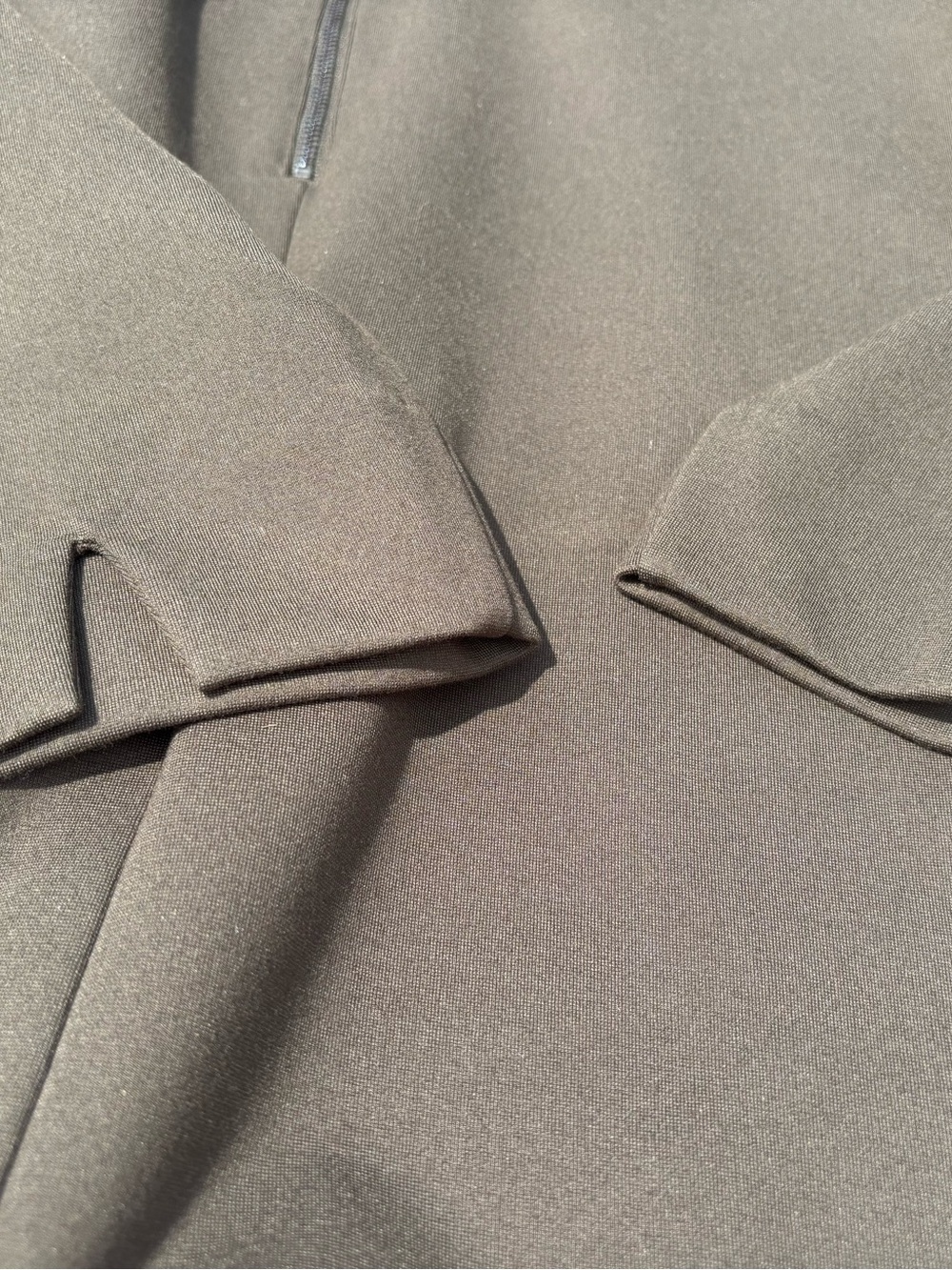 Olive Midi Dress with Three-Quarter Sleeves size xl - Picture 8 of 8